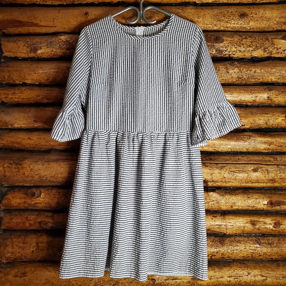 Vintage Handmade A-Line Striped Dress in Ladies Large